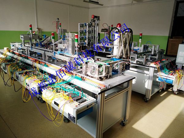 柔性制造實訓(xùn)系統(tǒng)